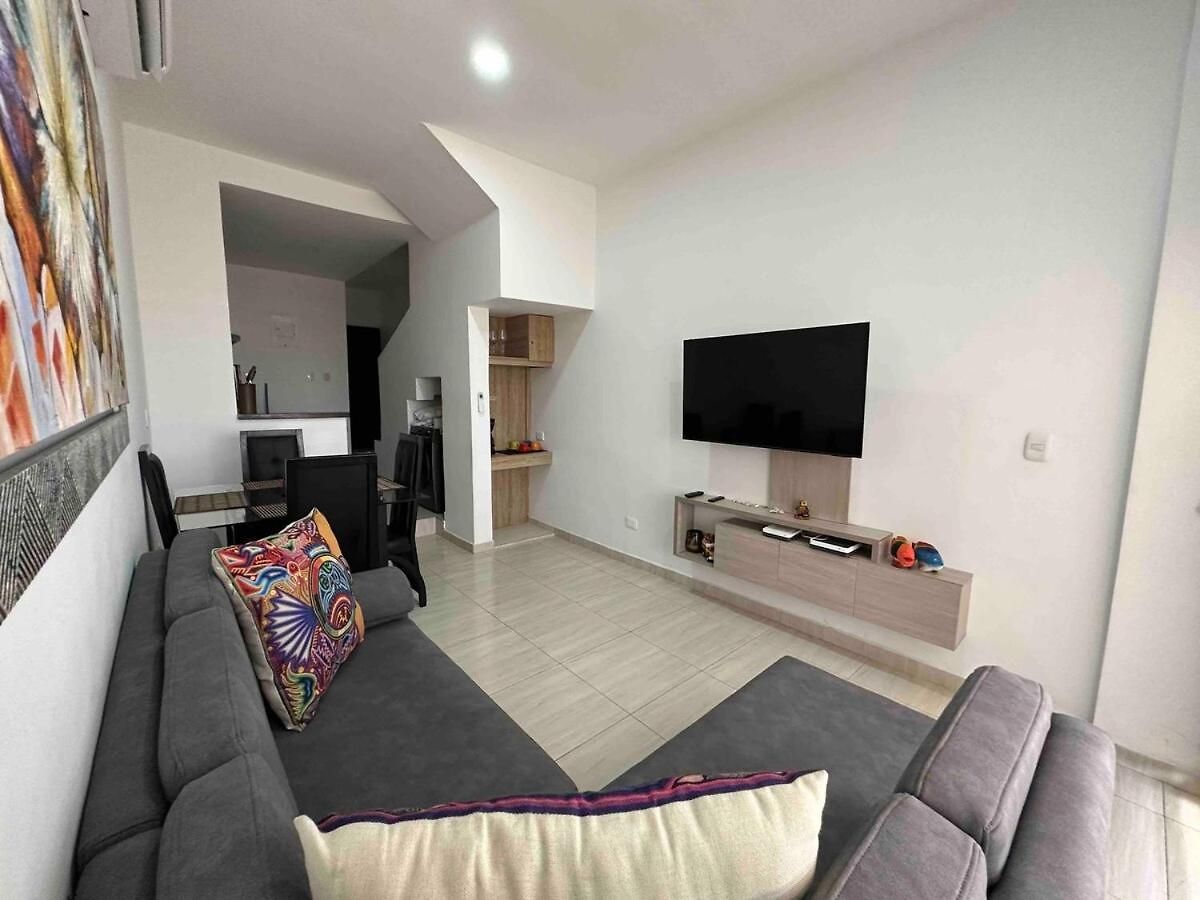 Apartamento In In Front Of The